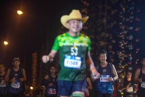 BIB: 41309, 43343, 41874, 2755, 862
                            <button type="button" onclick="openModal(18284878)" class="btn btn-primary btn-sm float-right btn-popup" data-toggle="modal" data-target=".modal-high-quality">
                        <i class="fas fa-shopping-cart"></i> Add to Cart
                    </button>
                                            <button type="button" onclick="isThisMe(18284878, true)" class="btn btn-success btn-sm float-right btn-popup btn-isme hidden" data-toggle="tooltip" data-placement="bottom" title="นี่คือรูปของคุณใช่ไหม คลิกที่นี่เพื่อเอาเข้าอัลบั้ม">
                        <i class="fas fa-plus"></i> Add to album
                    </button>
                    <button type="button" onclick="isThisMe(18284878, false)" class="btn btn-warning btn-sm float-right btn-popup btn-isnotme hidden">
                        <i class="fas fa-ban"></i> Remove from album
                    </button>